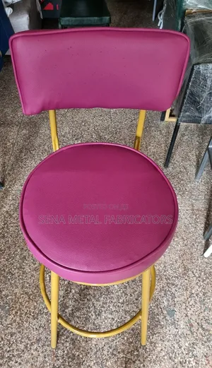 Modern Armless Kitchen Counter Stools.