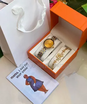 Mother's  Day Gift Pack With Bracelet