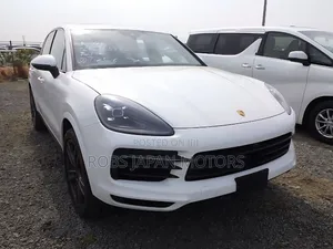 Porsche Cayenne Base AWD 2019 White