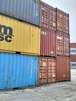 20ft Clean Shipping Containers!