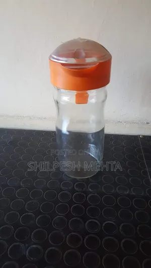 Glass Jug ( 1.25ltrs) (England)