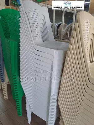 Good Quality Shosho Armless Plastic Chair