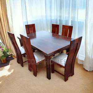 Dining Set, a Neatly Made Rectangular Dining Set, 6 Seat