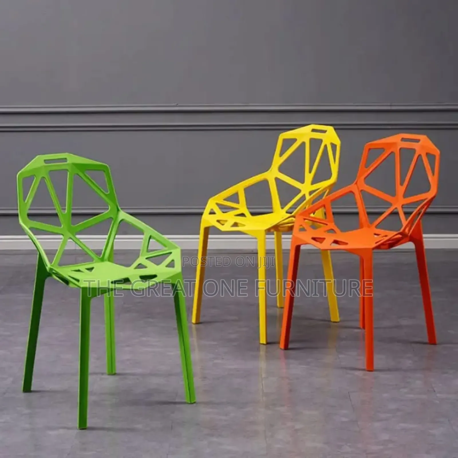 High Quality Plastic Dining Chair Hg9ts