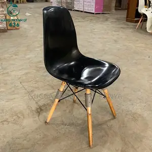 Home Chairs: Simple Mid-Century Modern Molded Dining Chair