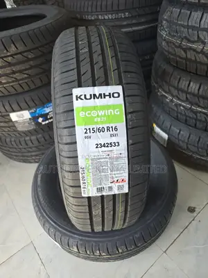 215/60r16 Kumho Tire