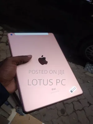 Apple iPad 10.2 (2019) 32 GB Pink