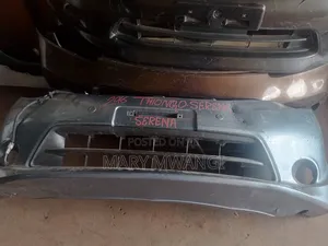 Ex Japan Serena 2014/2015 Front Bumper