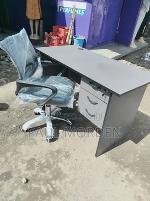 Office Table With Office Adjustable Mesh Chair