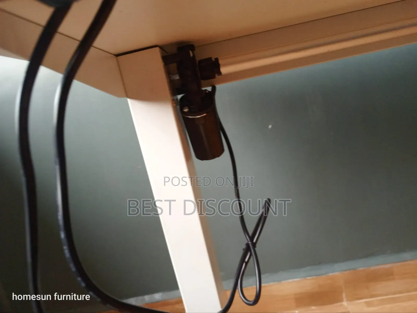 Office Table: Adjustable Standing Electric Desk