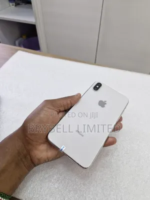Apple iPhone XS Max 64 GB White