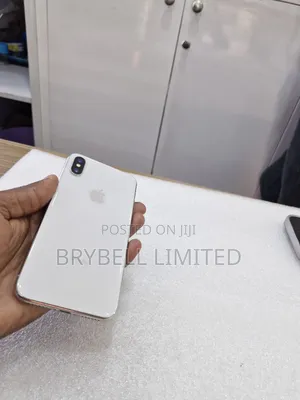 Apple iPhone X 64 GB White