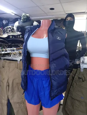 Sleeveless Puffer Jacket