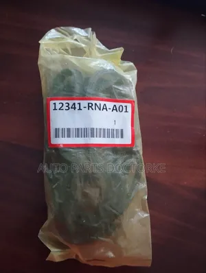 Honda Stream Rn6/Rn8 Top Seal Cover