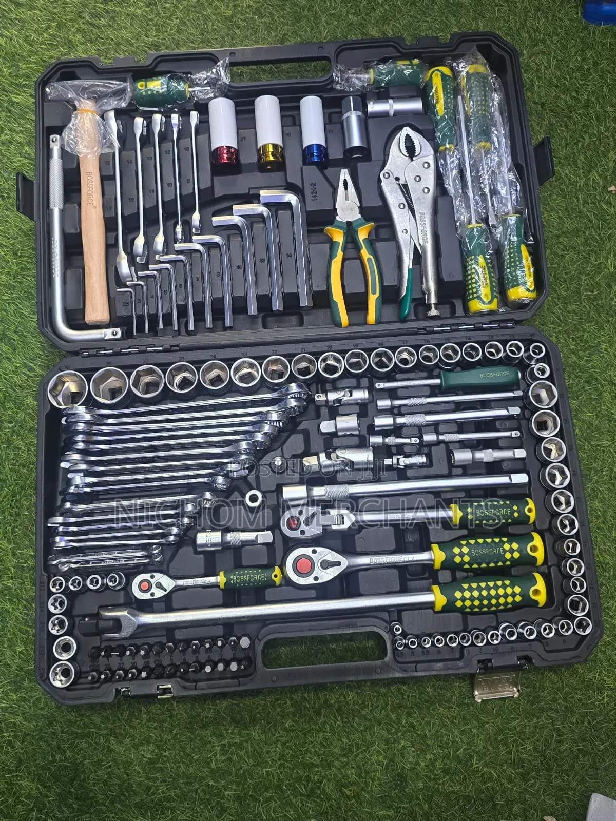142pcs Bossforce Socket Spanner Set/Mechanical Toolbox