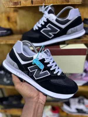 Nw New Fashion Shoes