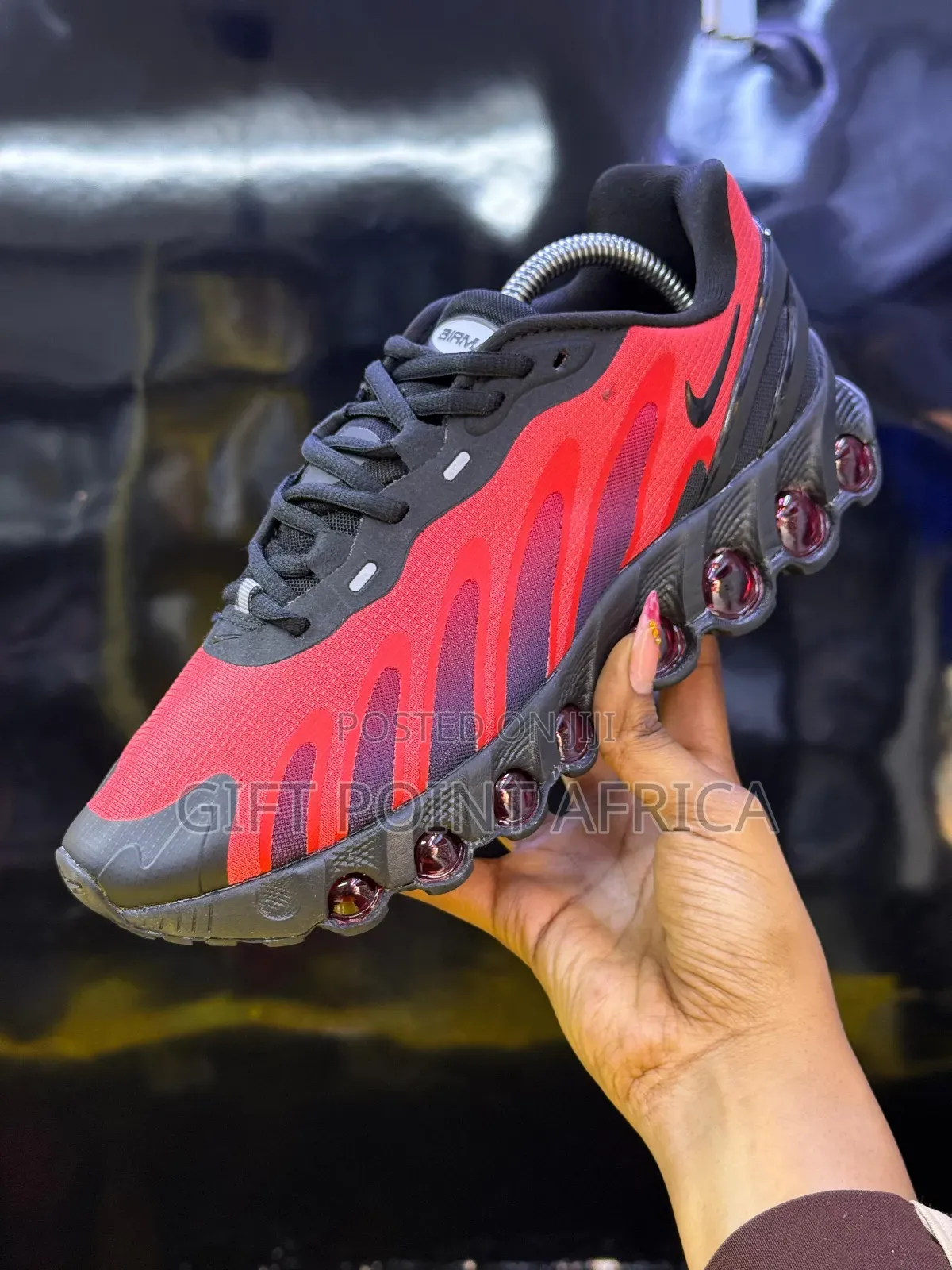 Nike Airmax Dn8 “Bred” Unisex Sneakers