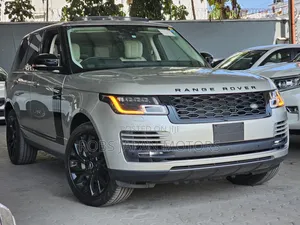 Land Rover Range Rover Vogue 2019 Gold