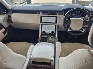 Land Rover Range Rover Vogue 2019 Gold
