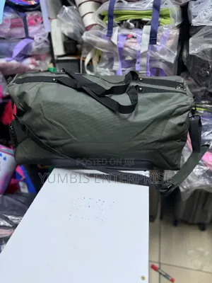 Good Quality Gym/ Duffel/Weekending Travel Bags