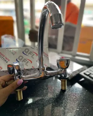 Lirlee Kitchen Mixer (Pillar)