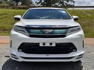Toyota Harrier 2017 White