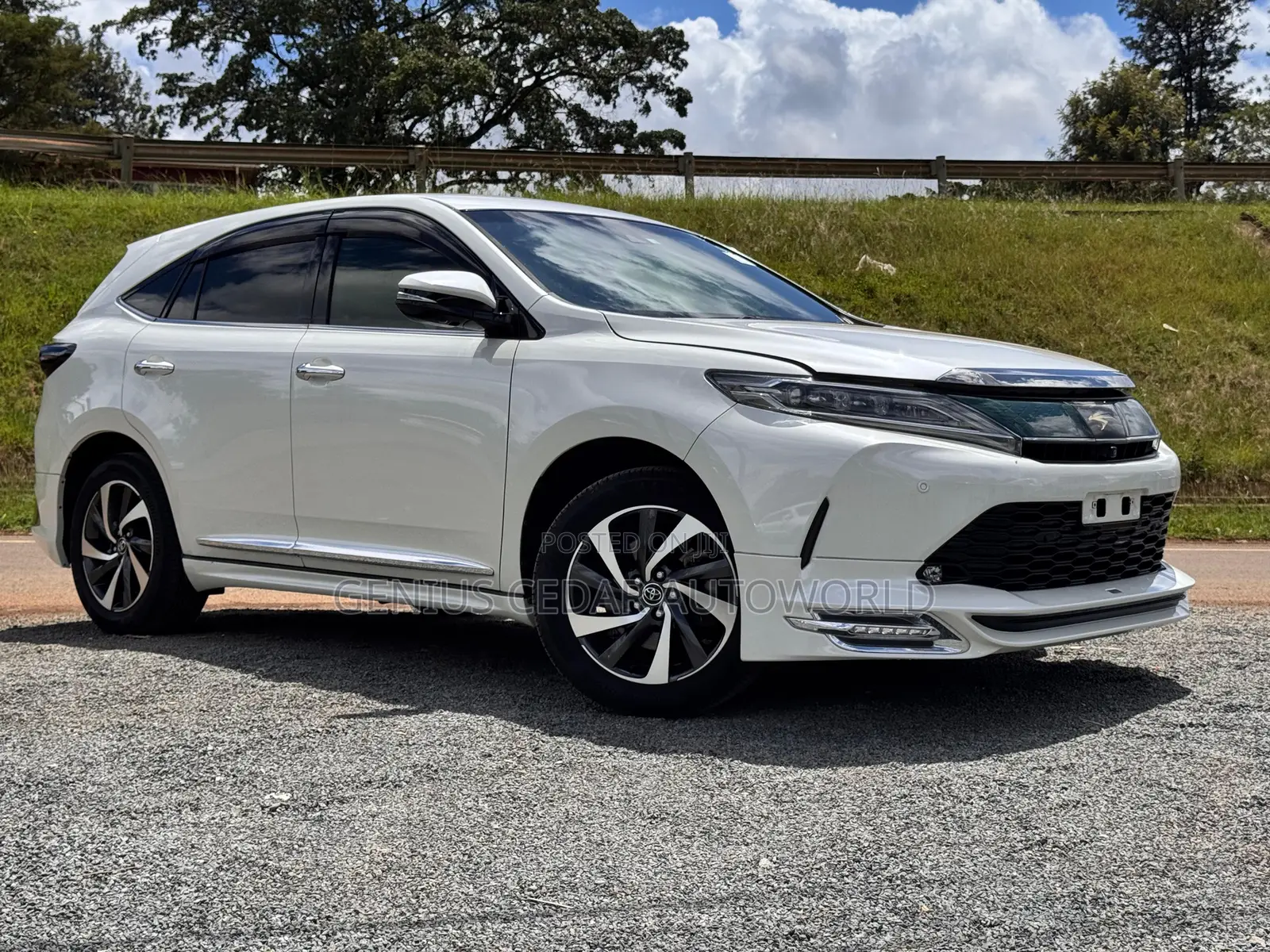 Toyota Harrier 2017 White