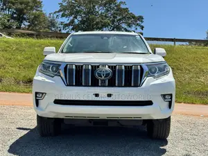 Toyota Land Cruiser Prado 2018 White