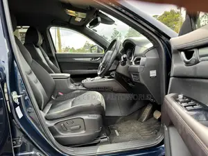 Mazda CX-8 2018 Blue