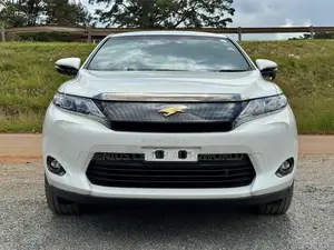 Toyota Harrier 2017 White