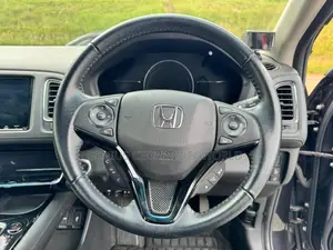 Honda Vezel 2018 Black
