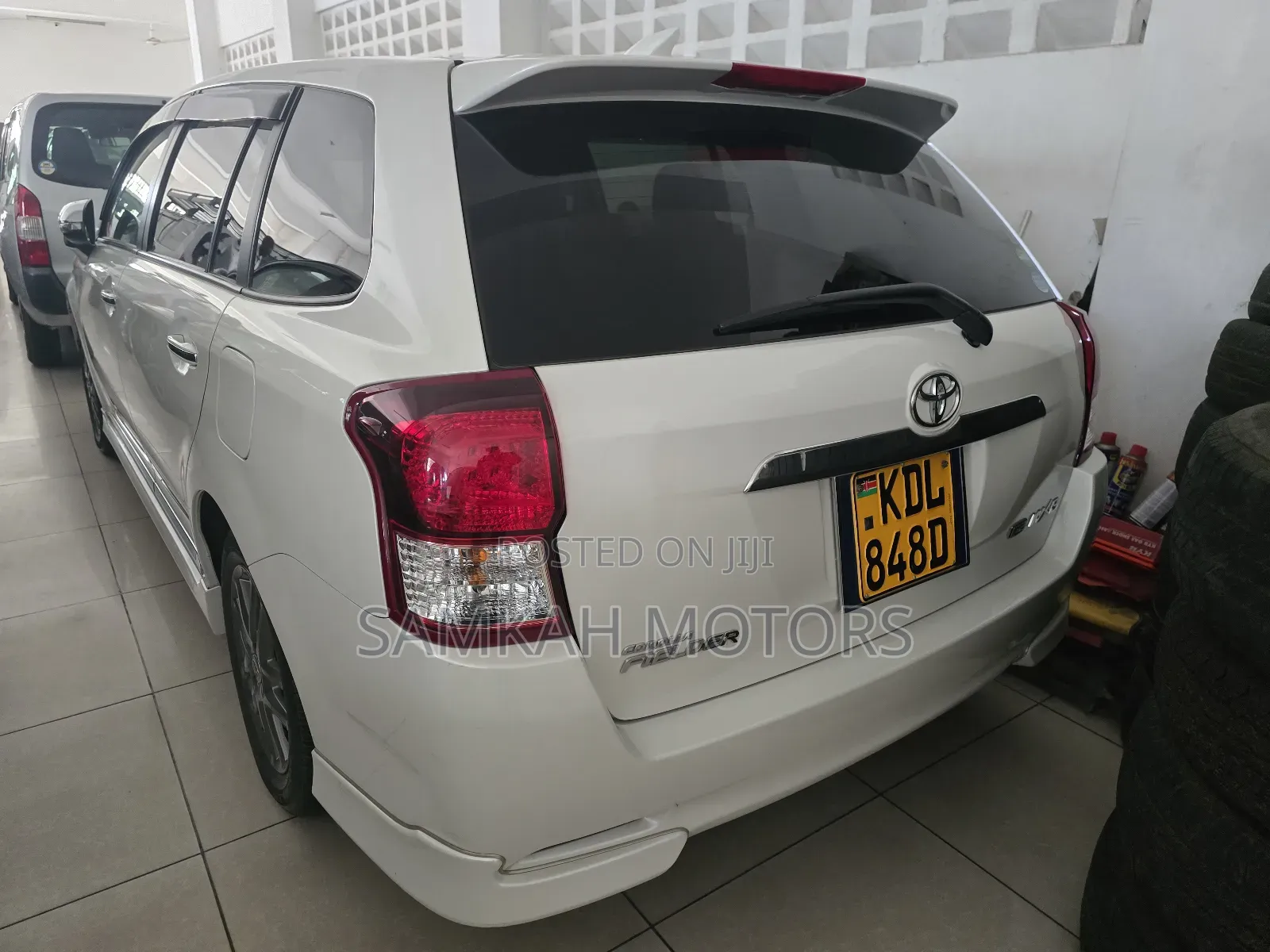 Toyota Corolla Fielder 2016 White