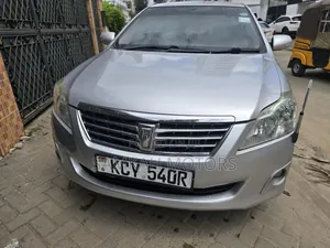 Toyota Premio 2013 Silver