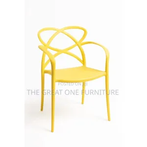 Restaurant/Dining Chair in Yellow Ygf5r