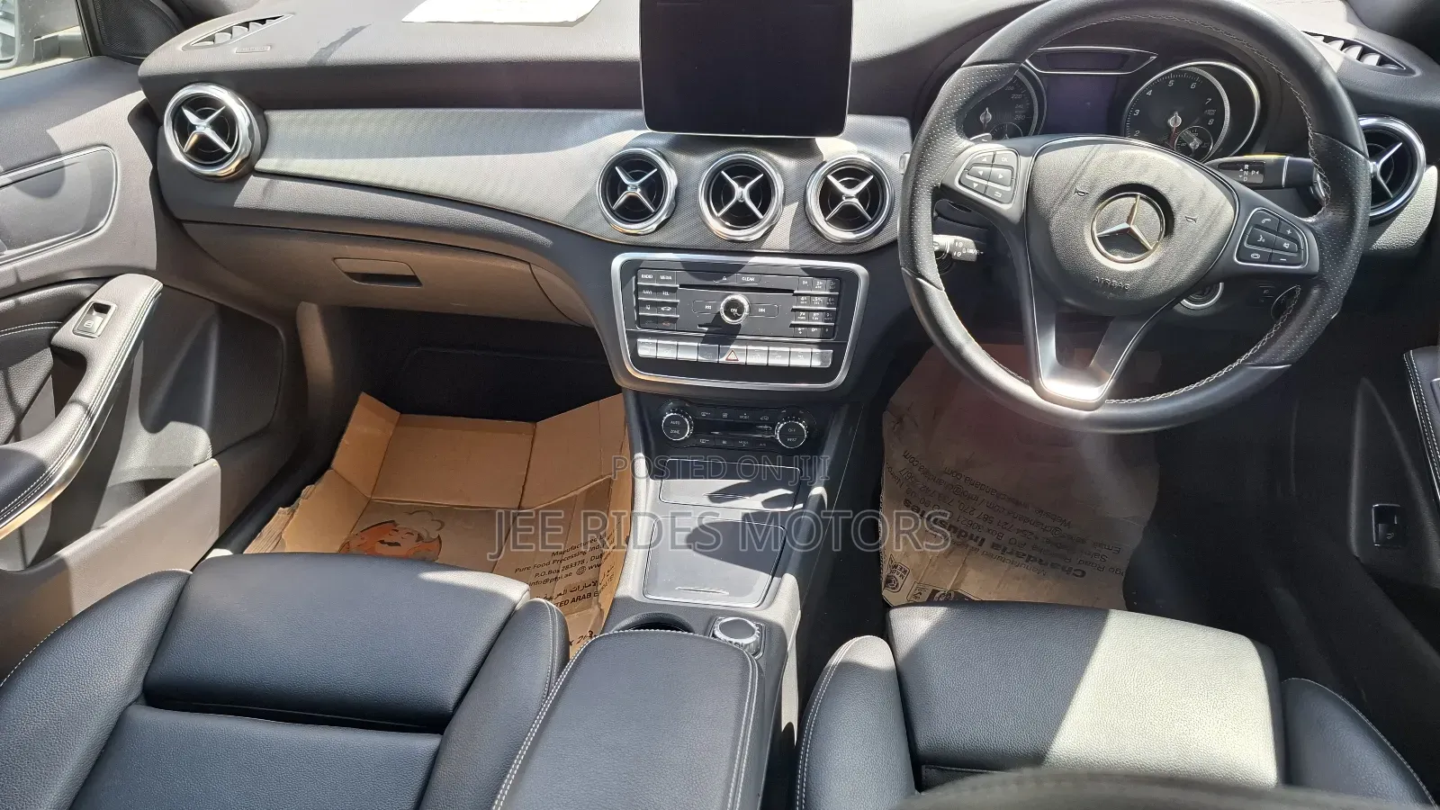 Mercedes-Benz GLA-Class 2017 Gray