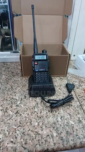 Baofeng Uv5r Dual Band 2 Way Radio