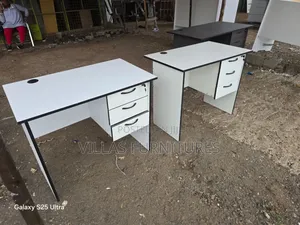 Study Desk/Study Table