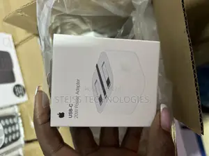 20watts Apple Power Adapter.
