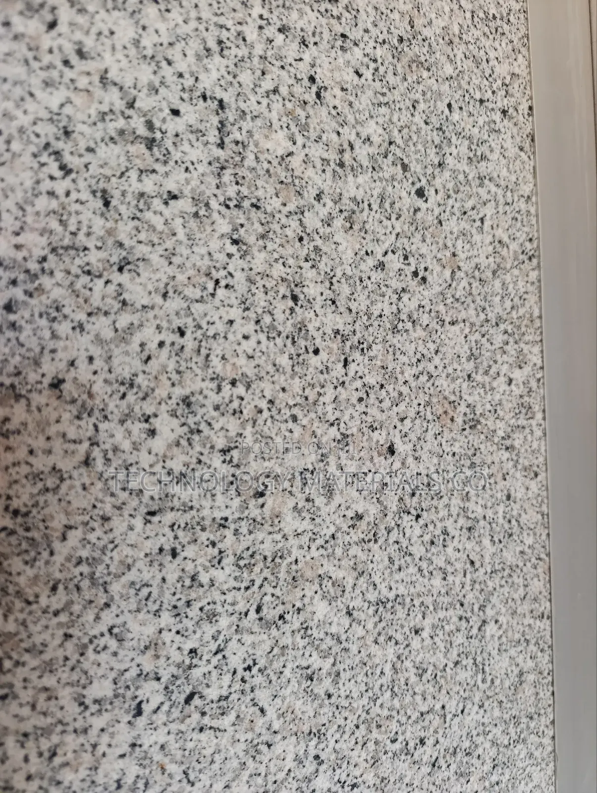 Bianco Crystal Granite(8ft * 2ft * 18mm)