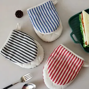 Heat Resistant Oven Gloves