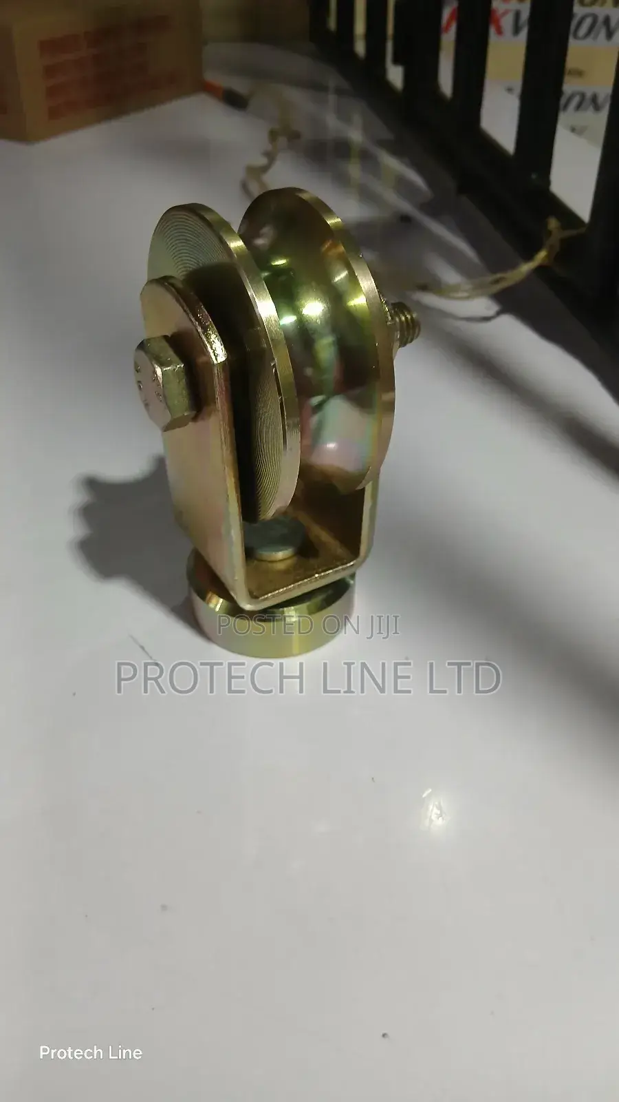 360° Rotating Gate Rollers