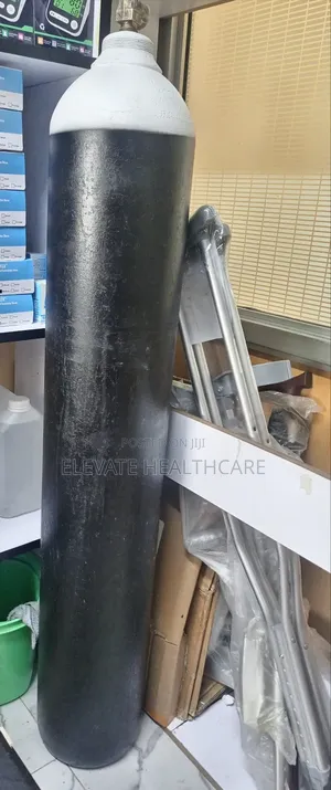 Oxygen Cylinder 8.6