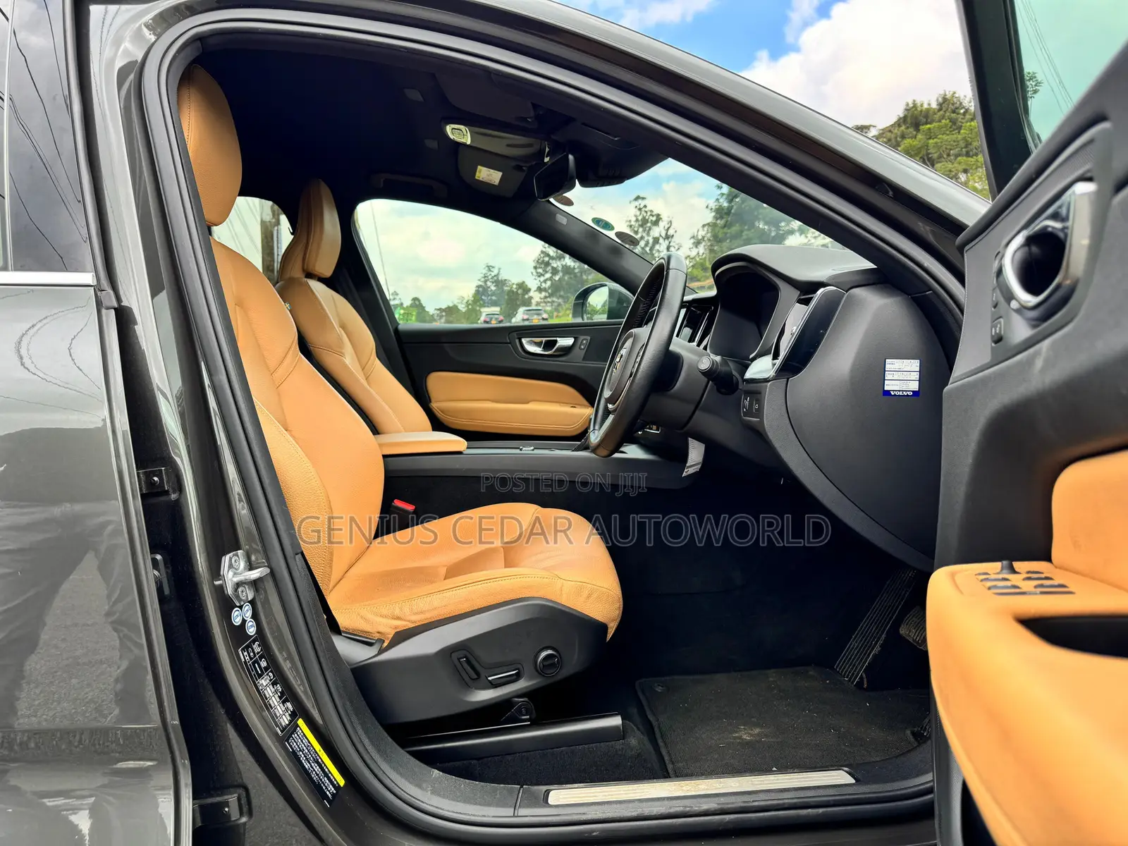 Volvo XC60 2018 Gray