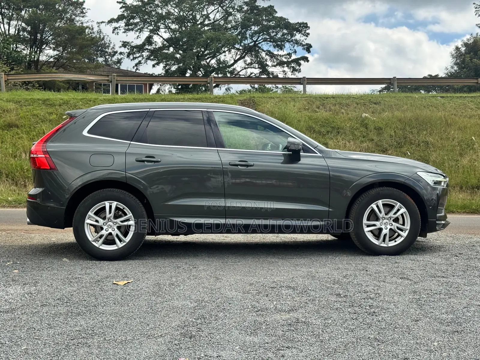 Volvo XC60 2018 Gray