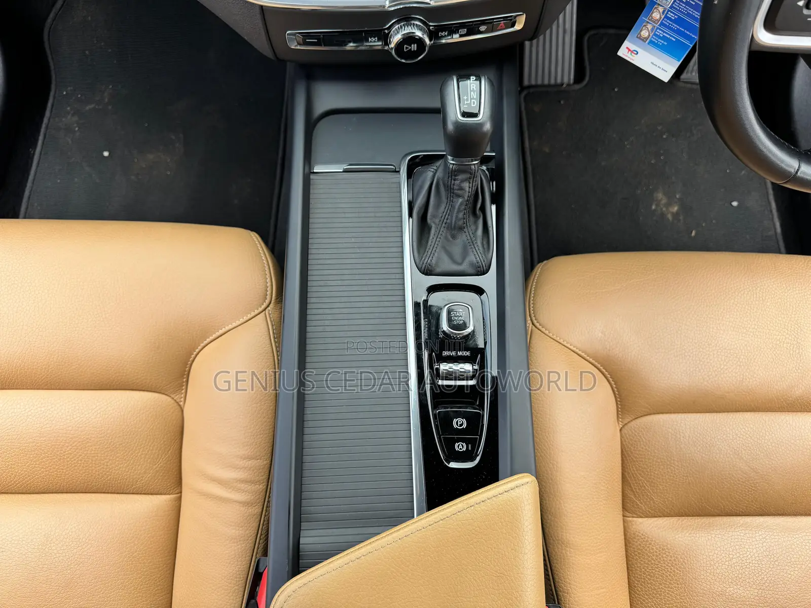 Volvo XC60 2018 Gray