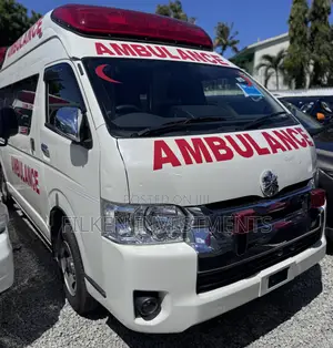 Toyota Grand HiAce 2019 White