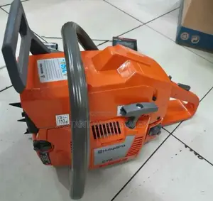 Husqvarna 272 Powerful Chain Saw