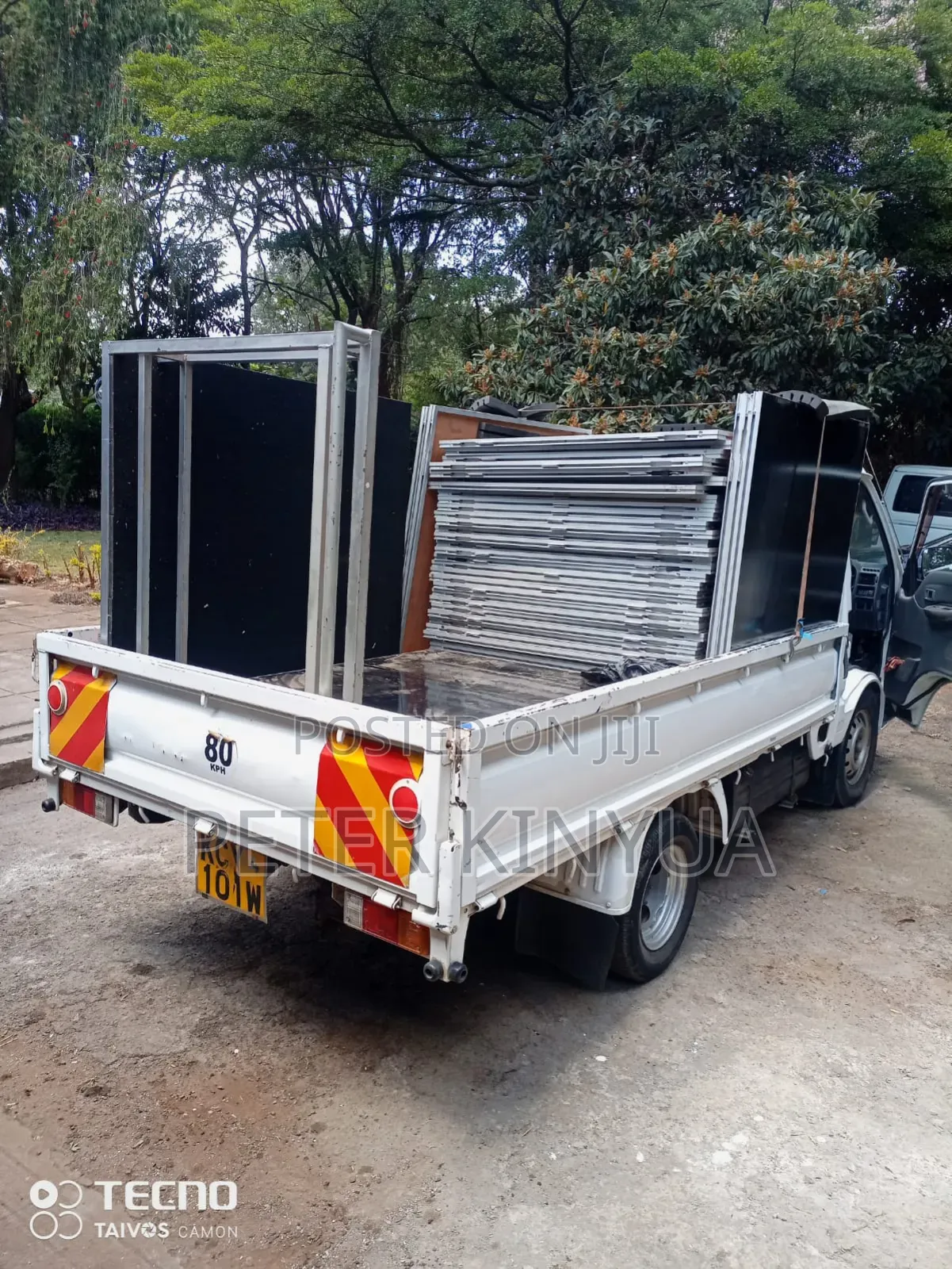Medium Sized Goods Transportion Service