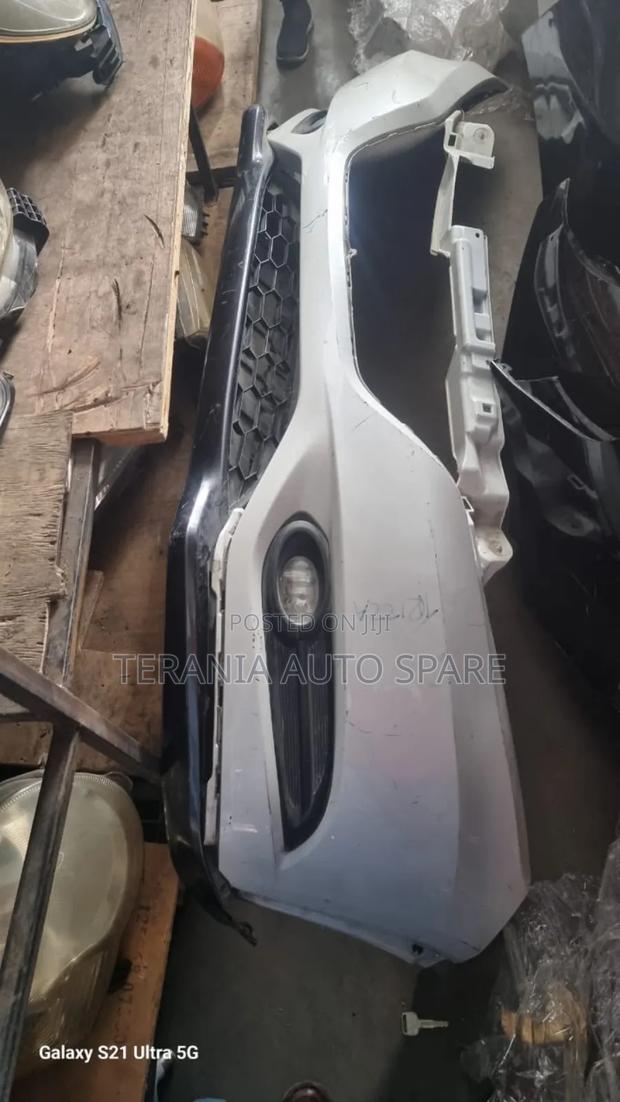 Honda Vezel Front Bumper - main view