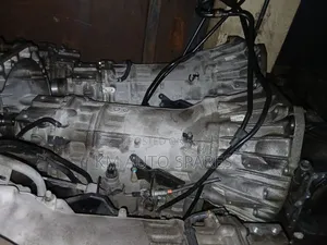 Nissan Qr25 Gearbox for Nissan Nv350 Caravan